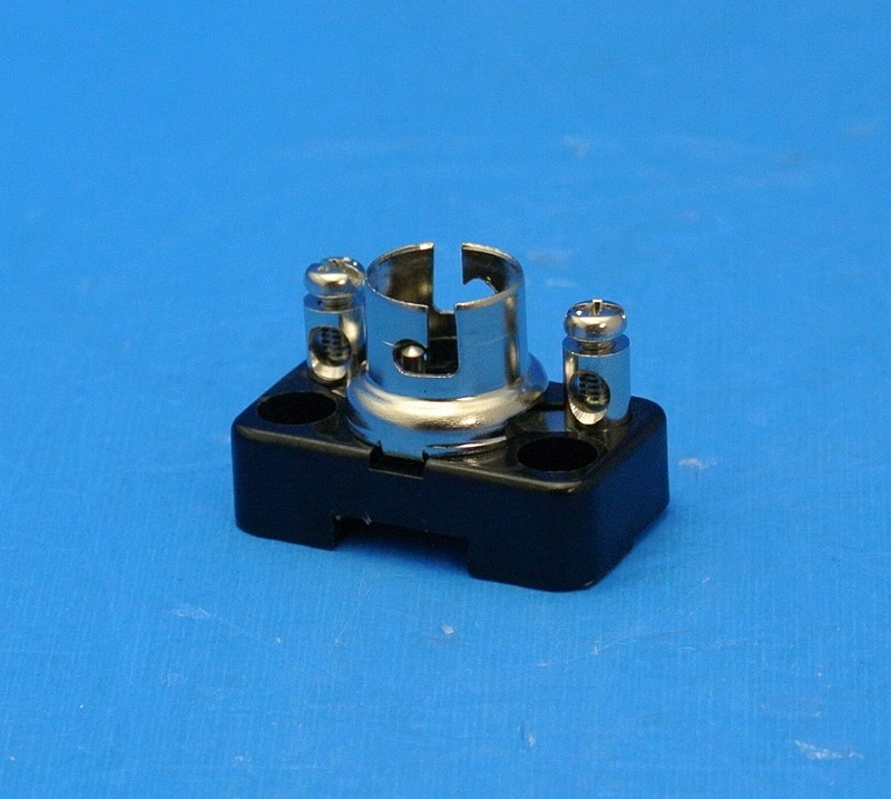 ミツバ電陶　FB-15べークソケット（船舶用）　MS-FB15-F