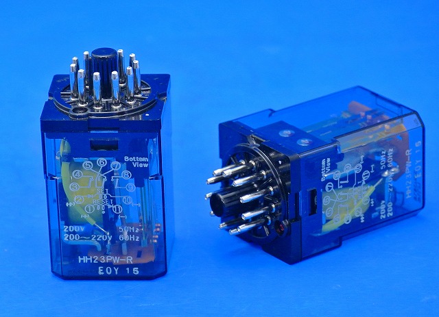 富士電機　HH23PW-R　AC200-220Ｖ　コントロールリレー　標準形