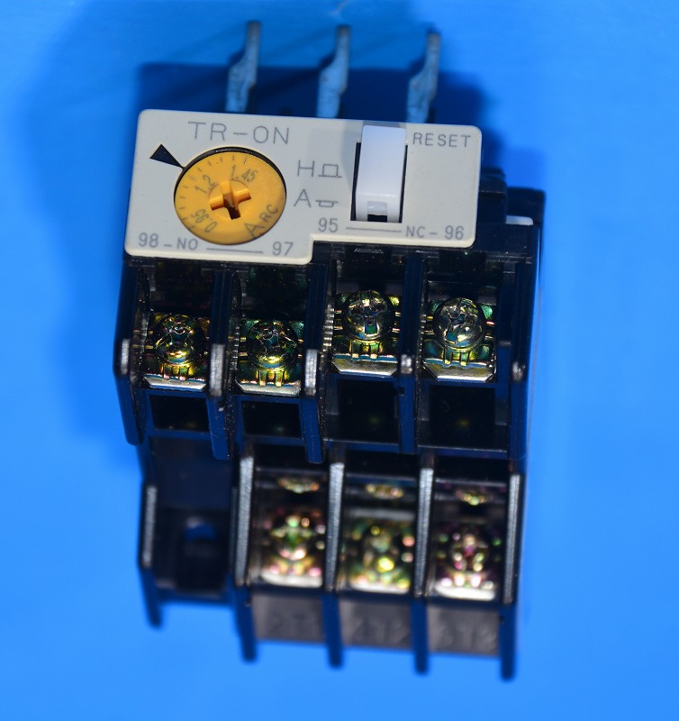 富士電機　TR-0N　0.95A（0.95-1.45A）　サーマルリレー