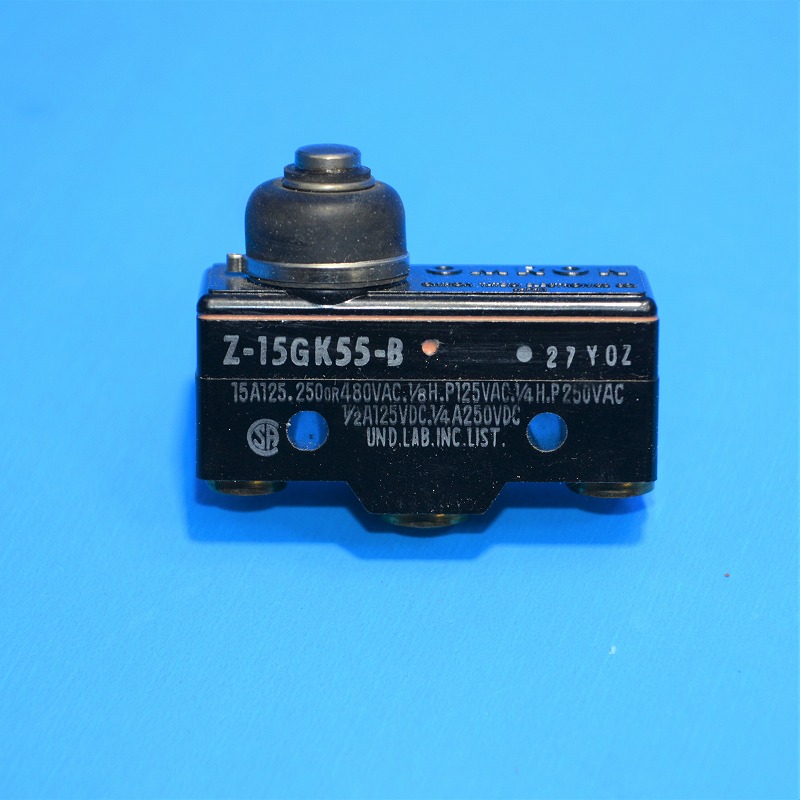 オムロン　Z-15GK55-B　ねじ締め端子　マイクロスイッチ　基準形防滴形　スプリング押ボタン形(φ7.15・SUS押ボタン・OP中)　標準用