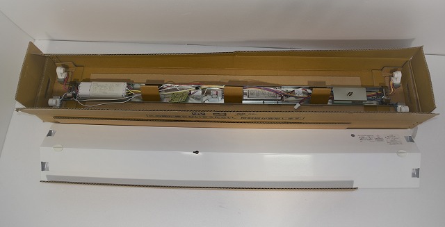 松下電工　FF42092F　SUH　100V60Hz　40W2灯用　富士型器具