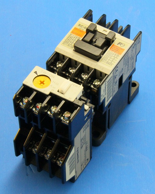 富士電機/SW-03　1.7-2.6A　コイルAC200V　電磁開閉器