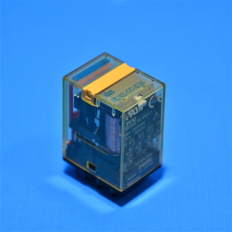 IDEC (アイデック/和泉電気)　RU4S-CD-D24　RUシリーズ ユニバーサルリレー