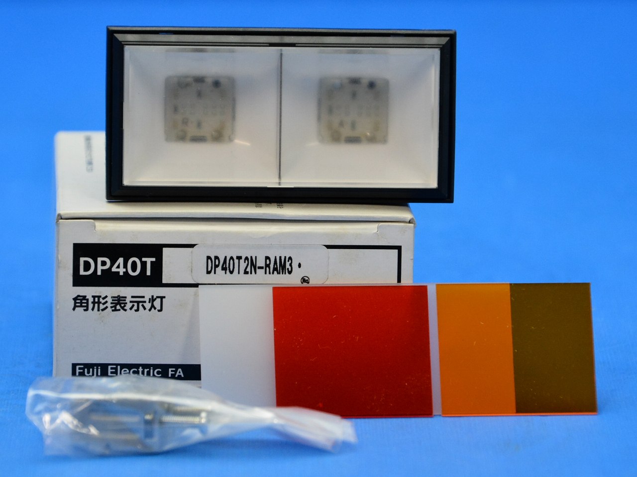 富士電機　DT40T2N-RAM3　角形表示灯　正角