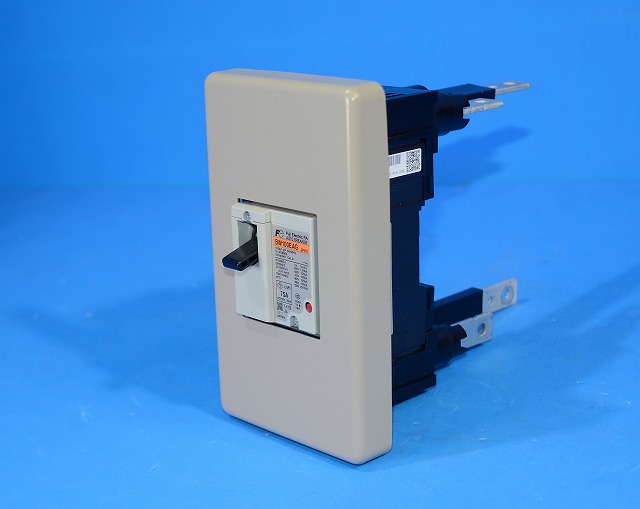 富士電機　BW100EAG　2P　75A　オートブレーカ　スタッド・プレート付き