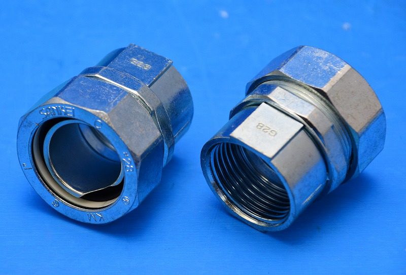 三桂製作所　KMKG28　コンビネーションカップリング(厚鋼電線管用)