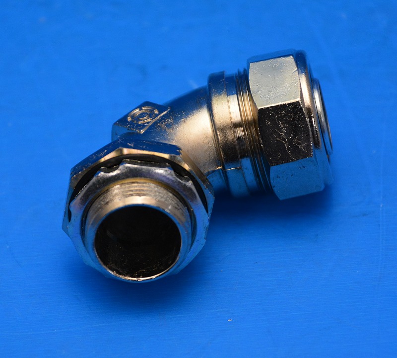 大和電業　MA22-22　90°アングルコネクタ