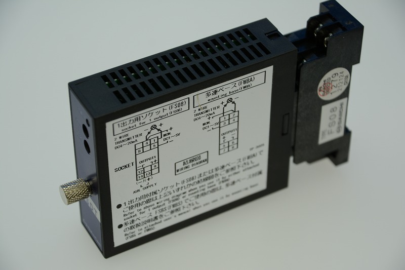 第一エレクトロニクス　FSDT-0C75XF20　小形プラグイントランスデューサ