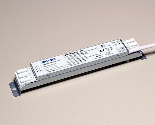 トキコーポレーション　LDCC-15W-700PWM　LED用定電流電源（PWM調光タイプ）