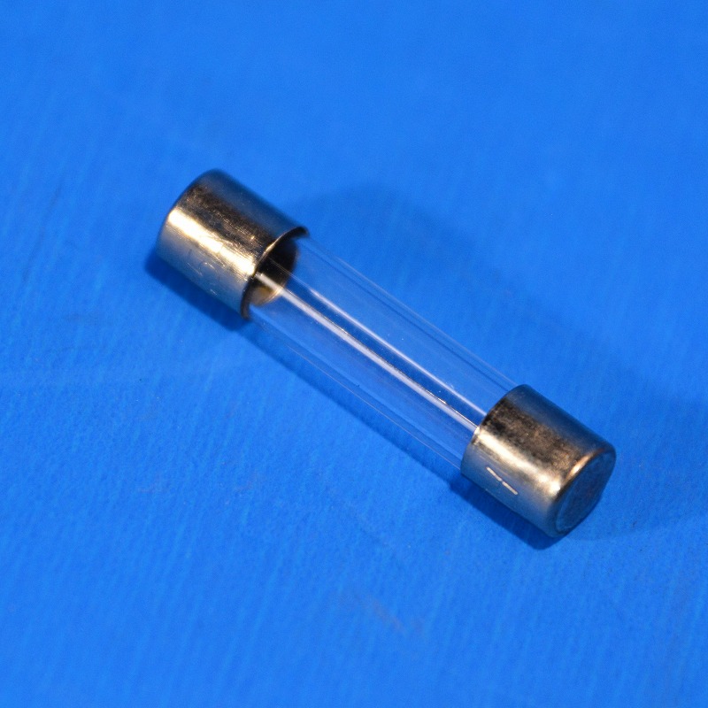 冨士端子　FGBO　125V0.5A　ガラス管ヒューズ　(6.4φ×30mm)　管ヒューズ
