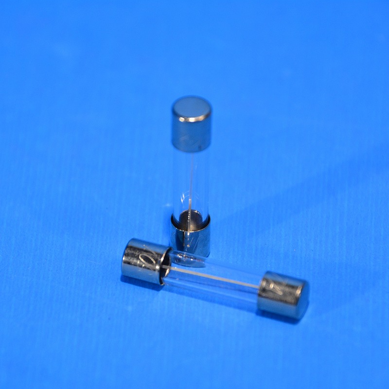 冨士端子　FGBO-A　250V7A　ガラス管ヒューズ　(6.4φ×30mm)　管ヒューズ
