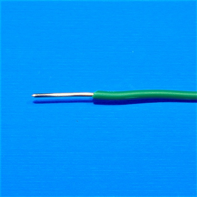 矢崎（YAZAKI)  ビニル絶縁電線　IV電線　1.6mm　緑　単線　【１M単位】