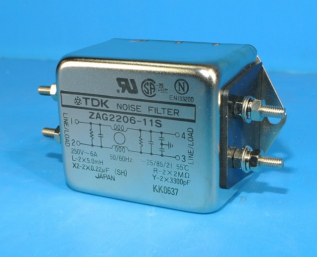 TDK　ノイズフィルタ　ZAG2206-11S