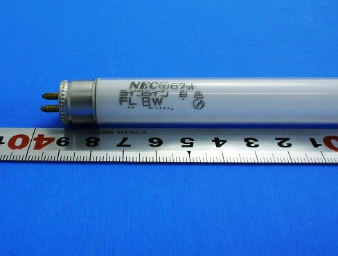 NEC　FL8W　白色　蛍光ランプ（8形直管蛍光灯　スタータ形）