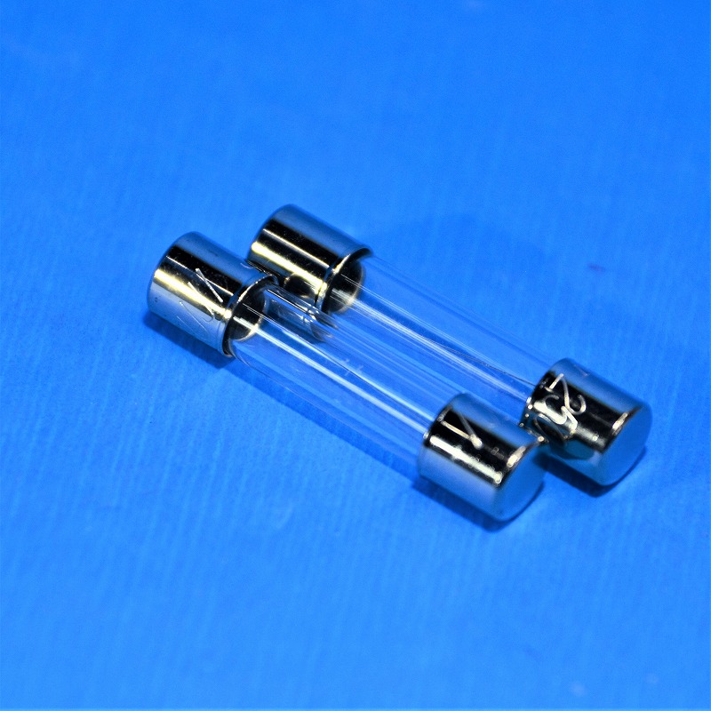 冨士端子　ガラス管ヒューズ　FGBO-A　250V3A　6.4φ×30mm　6.4φ×30mm　管ヒューズ　