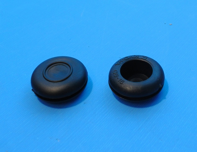 共和化学工業所　GB-15　絶縁ゴムブッシング　GROMMETS　バラ売り　※在庫品