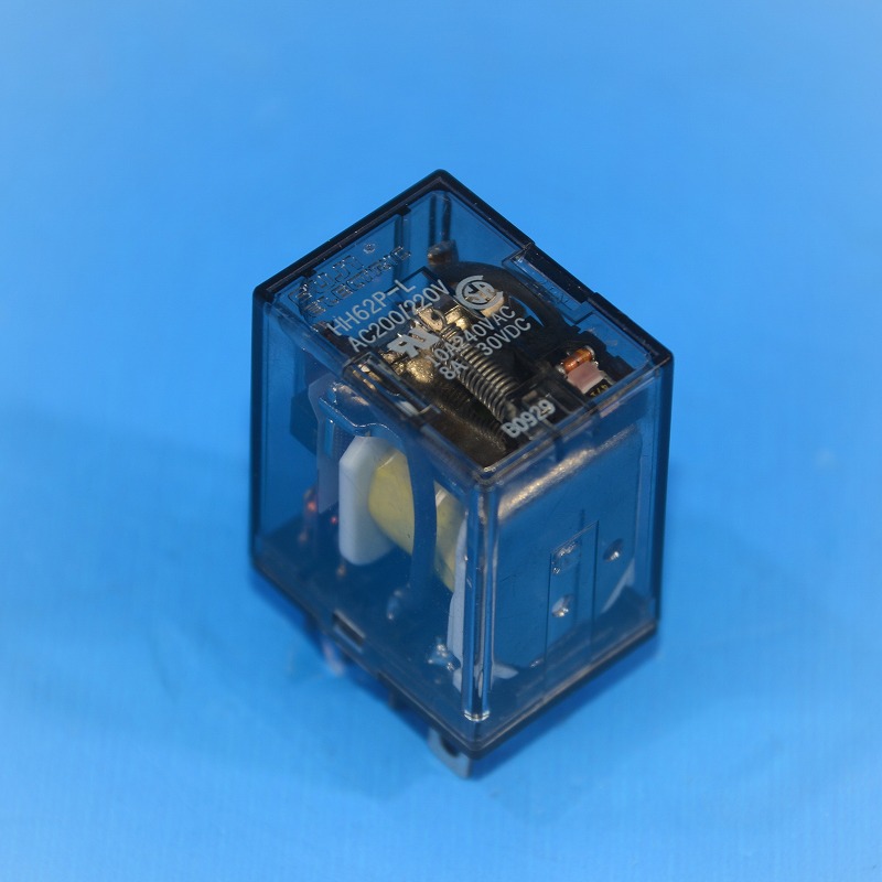 富士電機　HH62L　AC200-220V　コントロールリレー