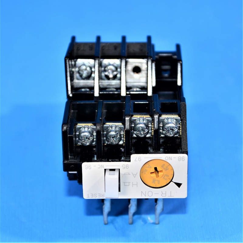 富士電機　TR-0N　0.24A（0.24-0.3-0.36A）　サーマルリレー