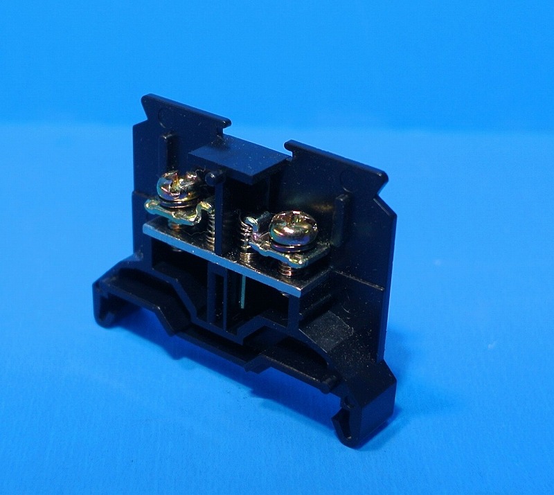 東洋技研　PTU-10　端子台　ターミナルブロックレール取付型（ネジアップ式）