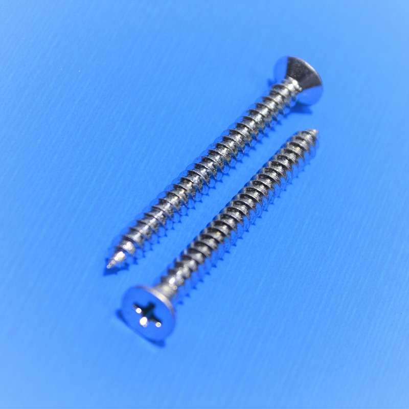 木ねじ二条サラタイプ　4.5×50mm　（2条全ネジ　プラス）ユニクロ　（144本）