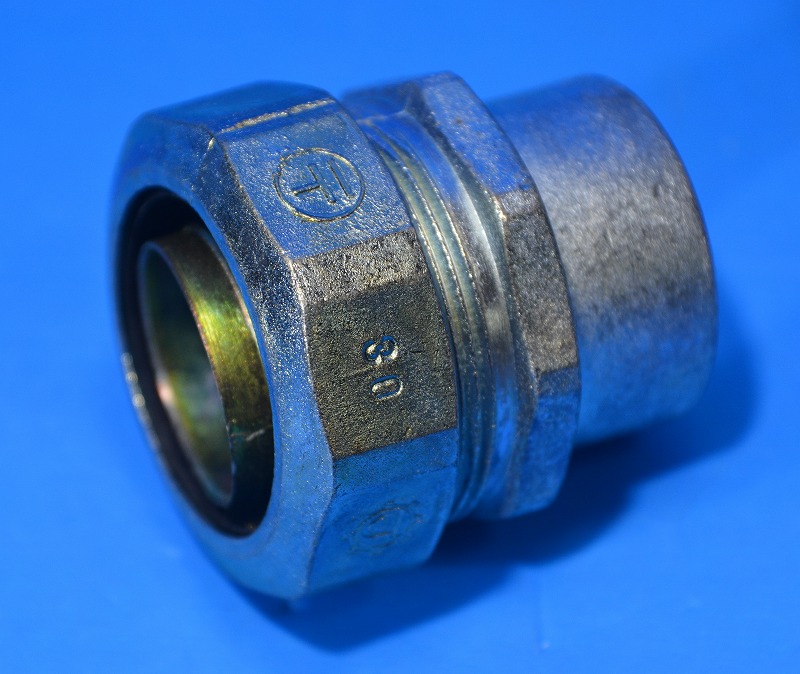 大阪コネクター製造　WUC30-31　防水型ユニオンカップリング