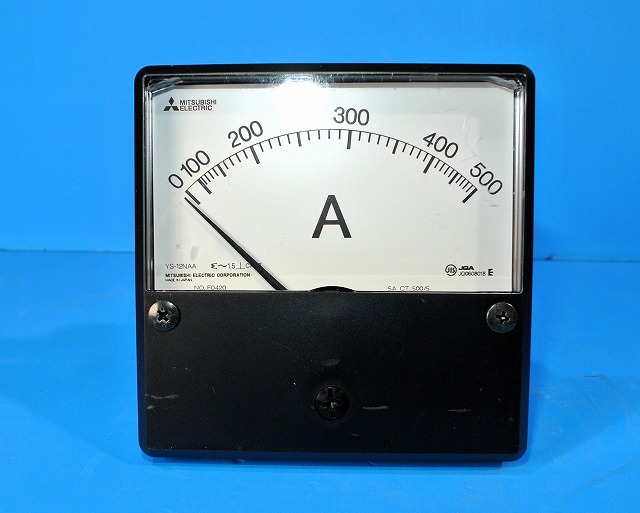三菱電機　YS-12NAA 5A 0-500A 500/5A B　角形計器　交流電流計　可動鉄片形