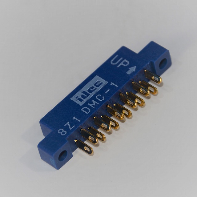 IDEC　DMC-1　ソルダ端子形コネクタ