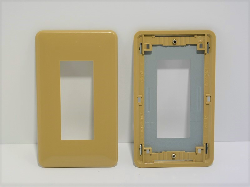 National　WN6703Y　ダークベージュ　簡易耐火用モダンプレート3コ用　