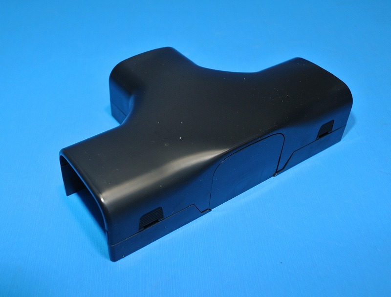 未来工業（MIRAI)　MDT-40K（ブラック）　チーズ（モールダクト付属品）