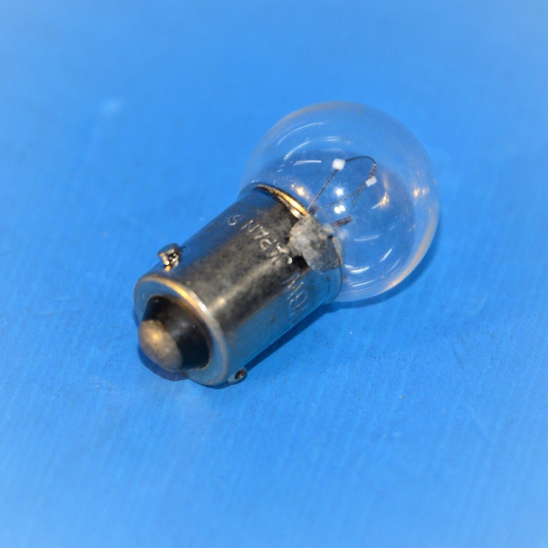 STANLEY(スタンレー)　G14　24V6W　BA9S　シングル球　ミニチュア電球　24V