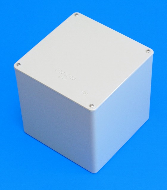 伊藤電気　P-202020W　プールボックス（平）　アイボリー　訳あり処分品