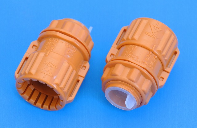 未来工業　CDK-16GS　CD管コネクタ　Gタイプ　ばら売り
