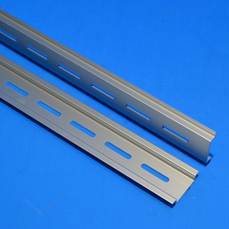 興和化成（KOWA）KBR-T1　バラ売り　長さ1000mm　ベースレール・DINレール