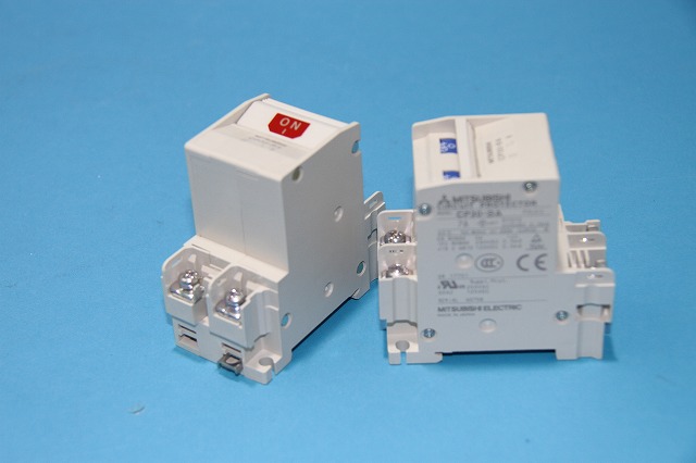 三菱電機　CP30-BA　2P7A　1-M　（RoHS非対応）　サーキットプロテクタ　CPシリーズ【旧型・特価品】