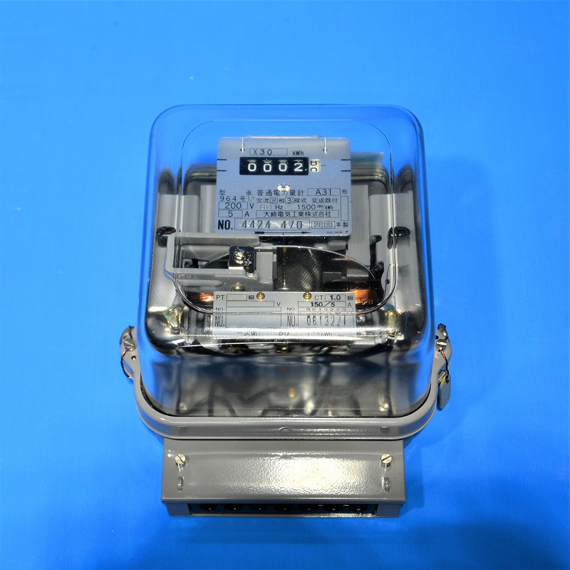 大崎電気工業　A31　三相3線式　200V/5A　60HZ　普通電力計・変成器付（変成器）