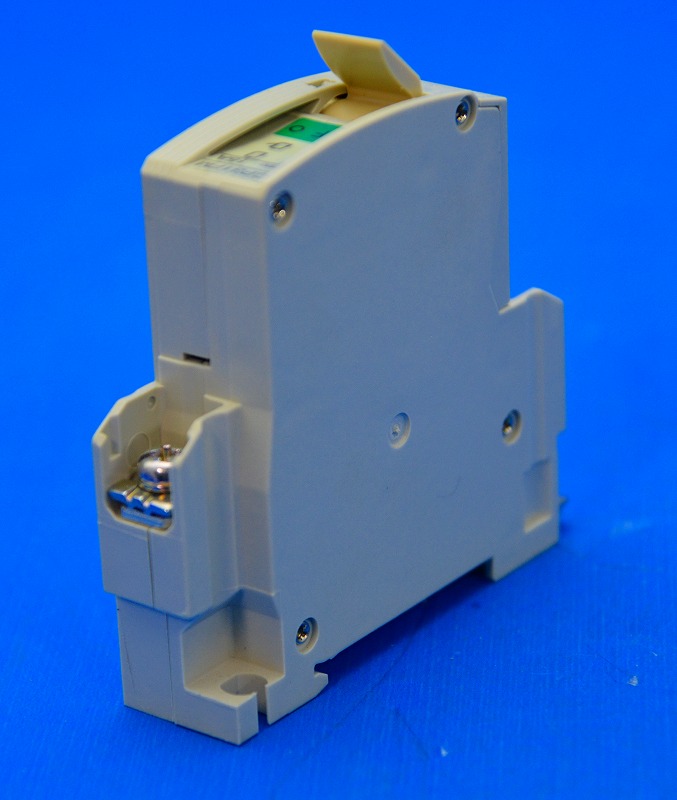 富士電機　CP31FM/15　サーキットプロテクタ