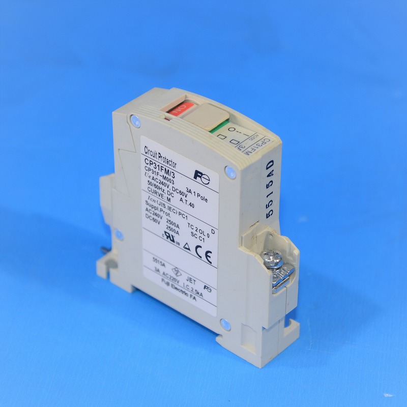 富士電機　CP31FM/3　3A　サーキットプロテクタ
