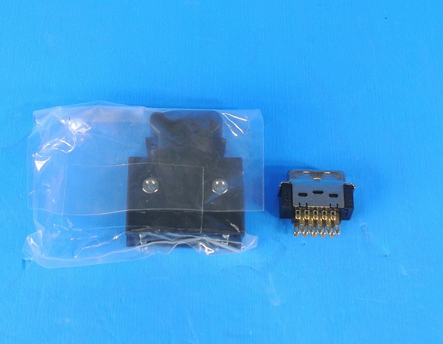 三菱電機　ACサーボ用 コネクタセット　MR-CCN1