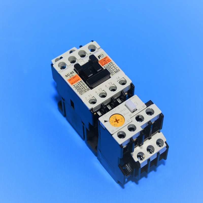 富士電機　SW-0/3H/T　0.24A（0.24-0.3-0.36A）　コイルAC100V　1a(1NO)　サーマル付電磁接触器(ケースカバーなし)
